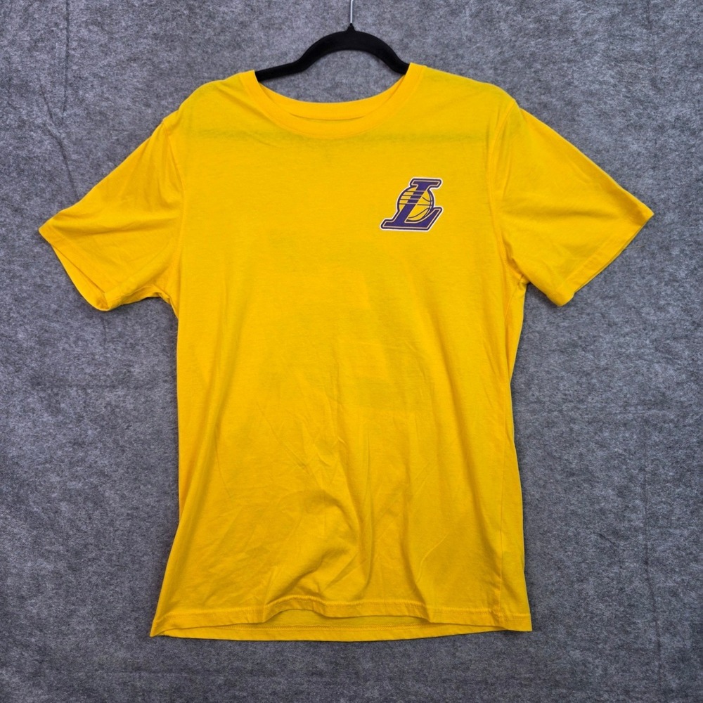 NBA Los Angeles Lakers LeBron James #6 Graphic T-Shirt Yellow Mens Medium